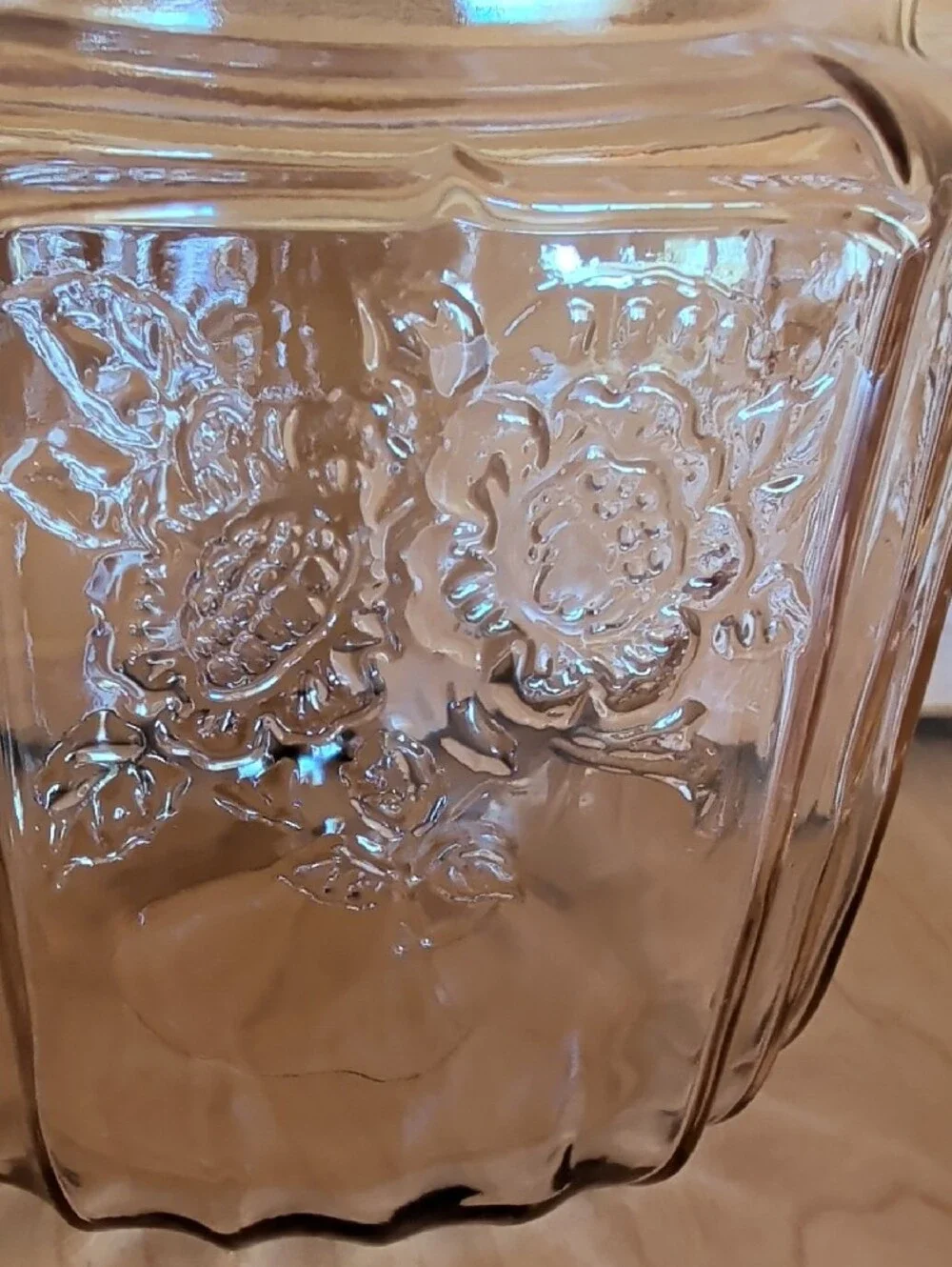 VTG. Pink Pressed Glass Cookie Jar with Lid and Floral Motif.
